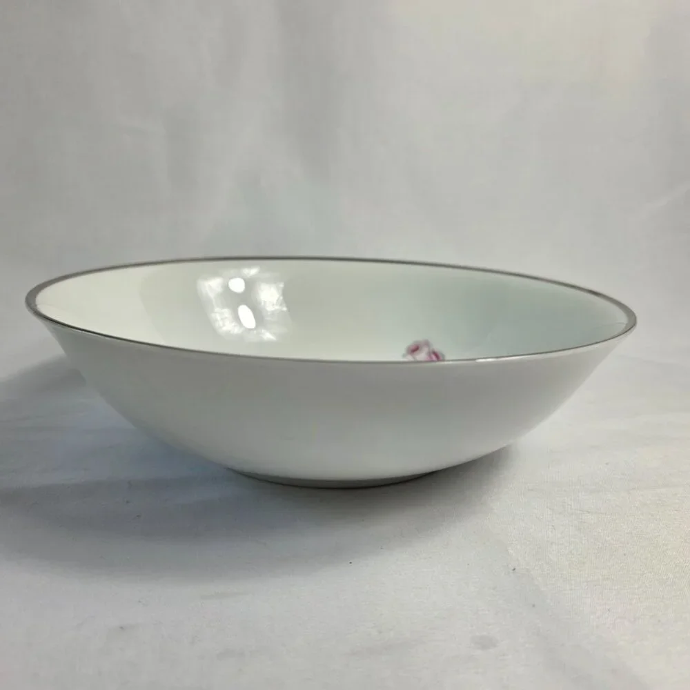 Seizan Fine China Lasting Rose 9 Inch Serving Bowl White Pink Roses Gray Leaves